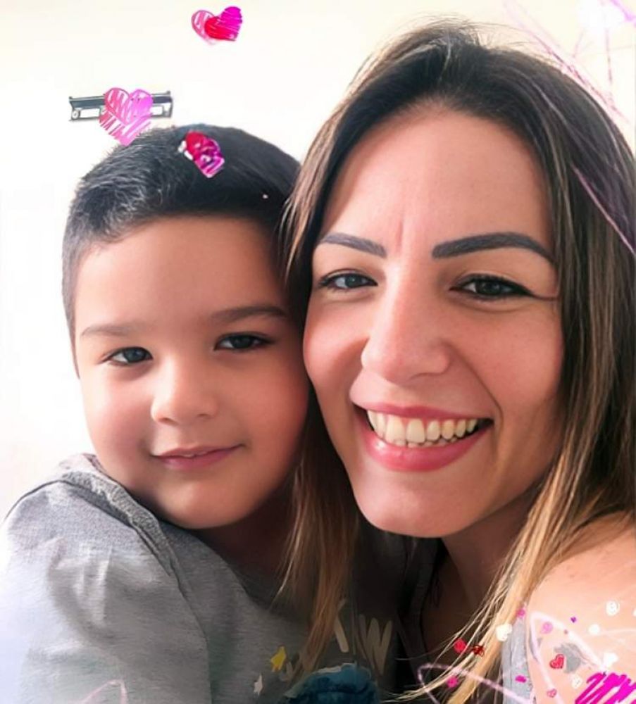 B&aacute;rbara Meklin eo filho Elias