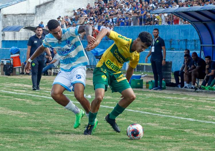 E. C. Taubaté e Atlético Guaratinguetá representam a região no mata-mata da Copinha 2024 