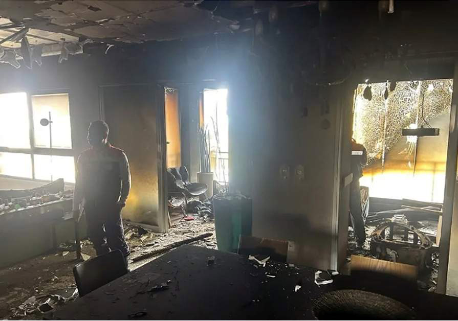 Adolescente e criança morrem em incêndio durante a madrugada no Jardim das Nações 