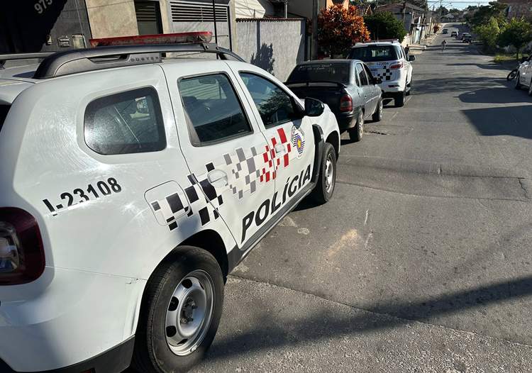 PM desmantela quadrilha envolvida em furtos e desmanches de veículos