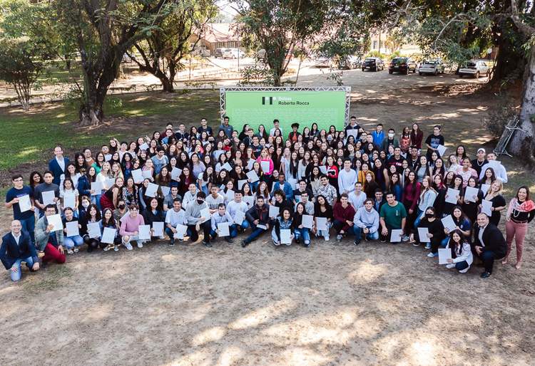 Tenaris abre inscrições para estudantes interessados em bolsas do programa Roberto Rocca