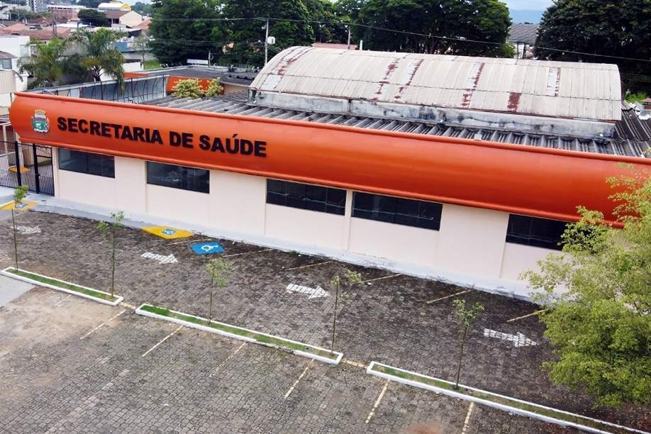 Pindamonhangaba contrata profissionais de saúde e não descarta criação de mais hospitais de campanha