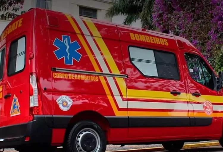 Bombeiros são acionados após encontro de um corpo de mulher no Rio Paraíba do Sul