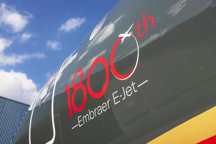 Embraer atinge marca de 1.800 E-Jets entregues desde o lançamento do modelo há 20 anos