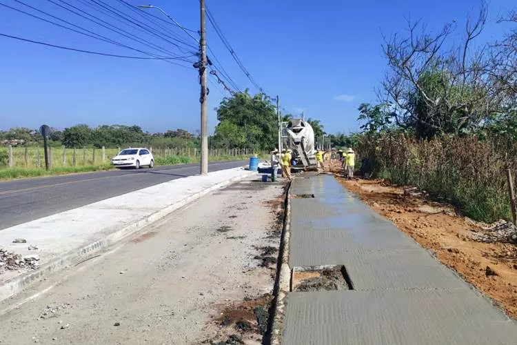 Estrada do Atanázio segue com obras aceleradas para implantação da ciclovia