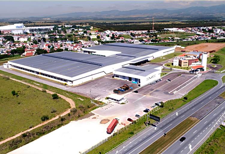 Embraer escolhe Taubaté para sediar primeira fábrica do 