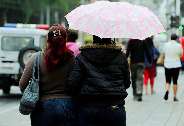 Semana começa com a chegada de nova frente fria e condições de chuva nas cidades paulistas