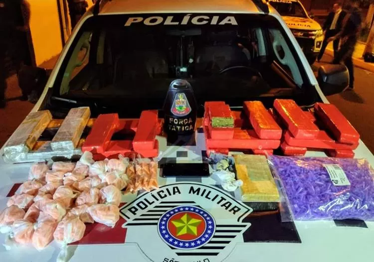 Polícia Militar prende casal e apreende mais de 16kg de drogas no bairro Vila Rica
