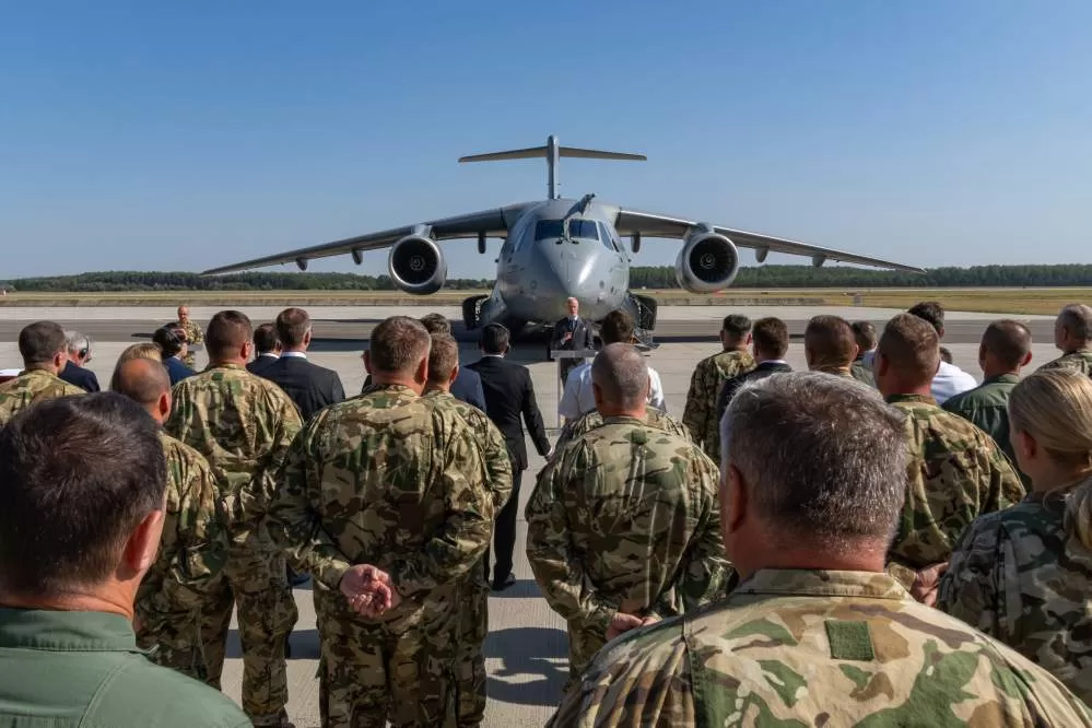Embraer anuncia entrega do primeiro C-390 Millennium para a Força Aérea da Hungria