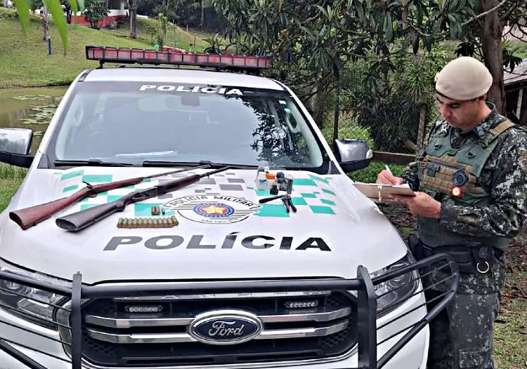 Homem é preso por crime ambiental e posse irregular de armas no bairro Manacá