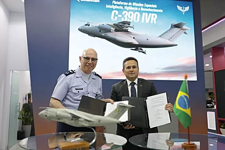 Embraer e FAB vão desenvolver versão C-390 para missões de Inteligência, Vigilância e Reconhecimento