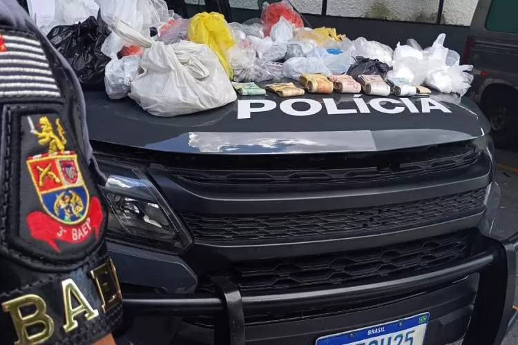 Quadrilha é presa após roubar R$ 15 mil em cosméticos no Jardim das Indústrias