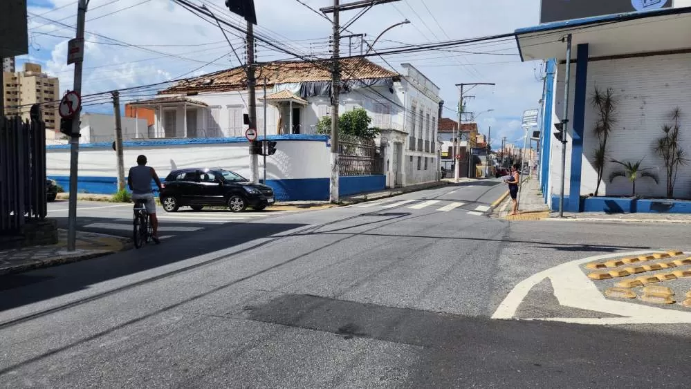 Esquina das ruas XV de Novembro e Barão da Pedra Negra será interditada neste domingo