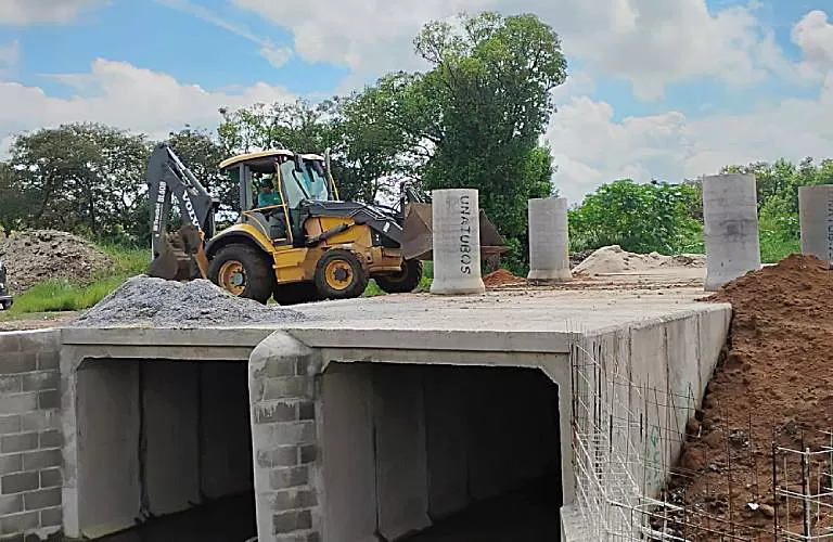 Prosseguem obras de nova via que ligará o centro ao Araretama e região oeste 