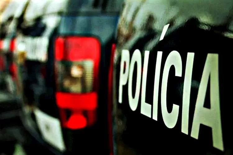 Mulher morta na cozinha de casa é encontrada por vizinhos no bairro Jardim Morumbi