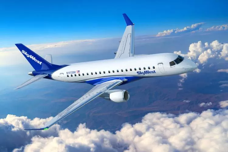 Embraer é destaque na feira internacional de Paris e fecha contratos para a venda de 70 aeronaves