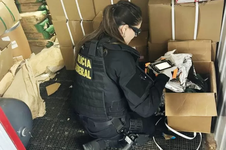 PF deflagra operação que apura desvio de produtos químicos para o tráfico de drogas 