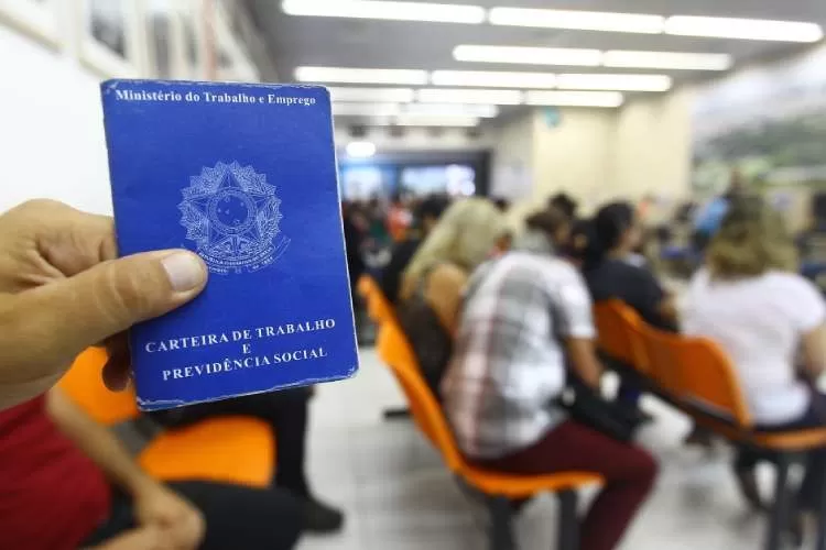 PAT joseense disponibiliza quase 600 vagas de emprego nesta segunda-feira