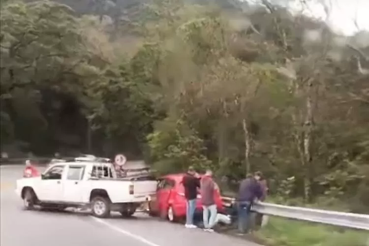 Mulher morre em acidente na tarde de domingo na rodovia Floriano Rodrigues Pinheiro 