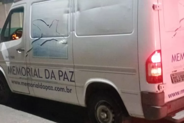 Jovem de 23 anos morre atropelado na Via Dutra próximo a Moreira César