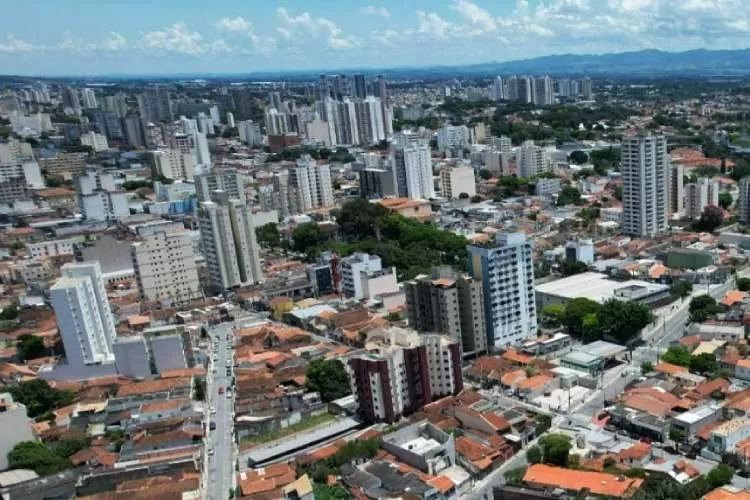 Taubaté abre inscrições para curso de agente de informações turísticas 60+