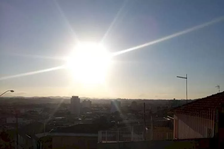 Primeira semana do verão começa com predomínio de forte calor no Brasil