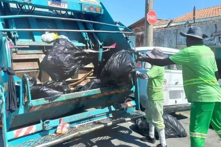 Pindamonhangaba divulga funcionamento de serviços públicos durante festas de fim de ano