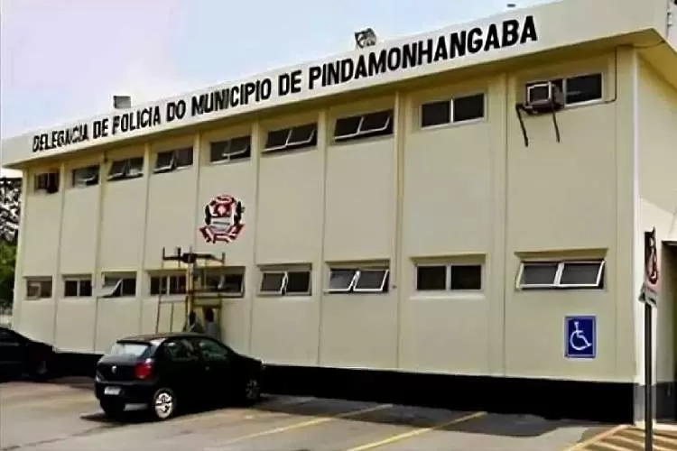 Homem de 33 anos é morto com golpe de faca por dependente químico no bairro São Benedito