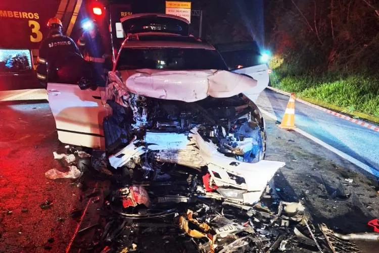 Colisão frontal deixa dois mortos na rodovia Floriano Rodrigues Pinheiro