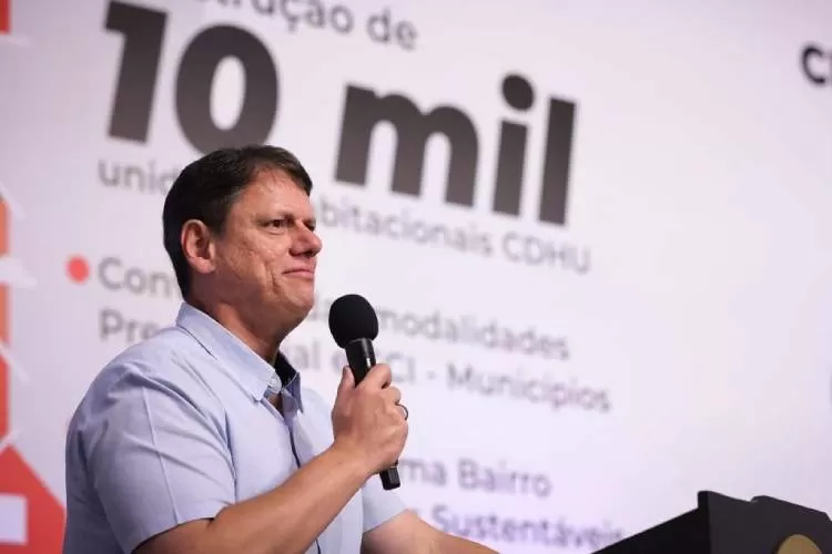 Governo de São Paulo anuncia construção de novas moradias em Pindamonhangaba