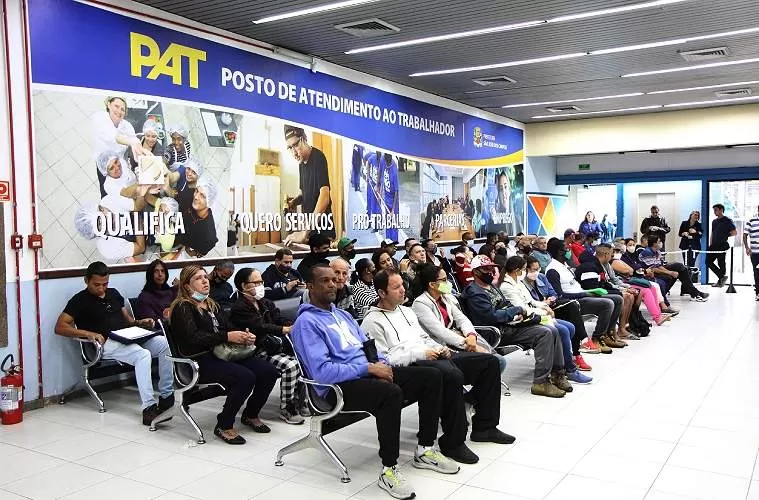 PAT joseense oferece 316 oportunidades de emprego na segunda-feira