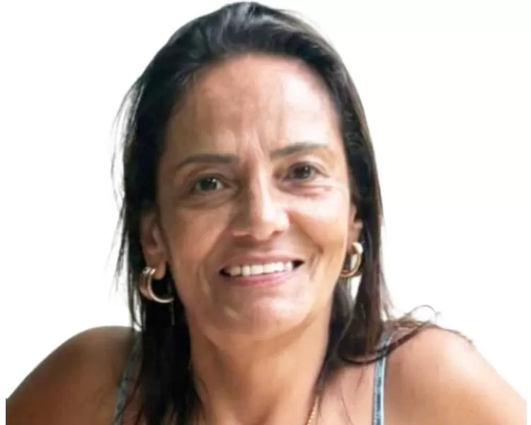 Mulher é morta a facadas dentro da própria casa na tarde de segunda-feira