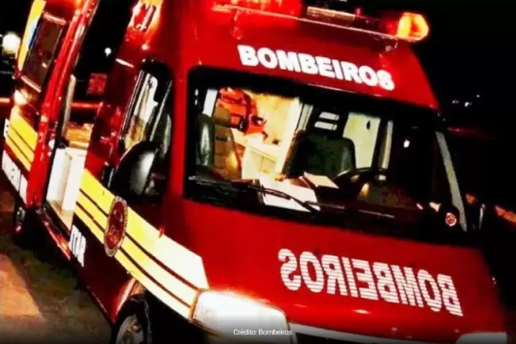 Motociclista morre após se envolver em colisão com ônibus de transporte coletivo