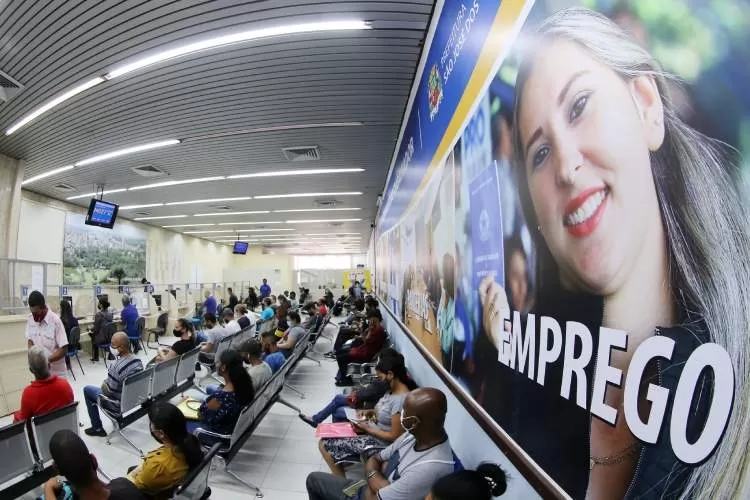 PAT joseense inicia a semana com oferta de novas oportunidades de emprego