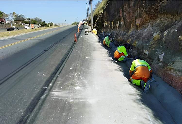 Obras para implantação de ciclovia alteram trânsito em ruas do distrito de Eugênio de Melo