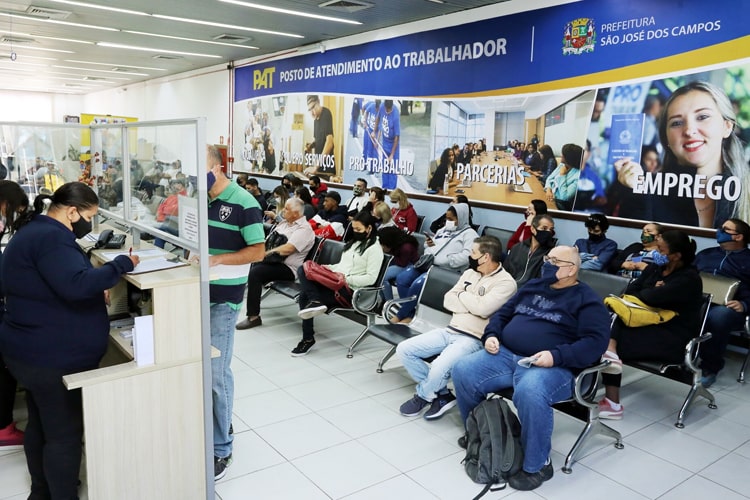 PAT de São José dos Campos abre mais de 700 vagas para diversas áreas do mercado de trabalho