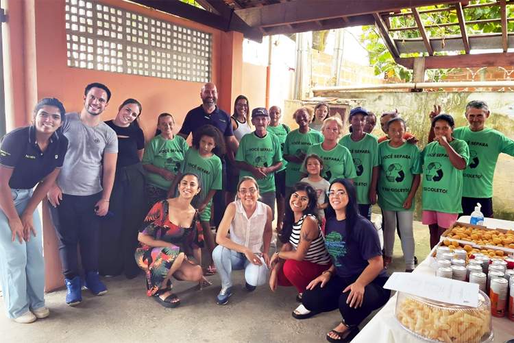 Pindamonhangaba e Novelis fortalecem parceria com programa para catadores de materiais recicláveis 